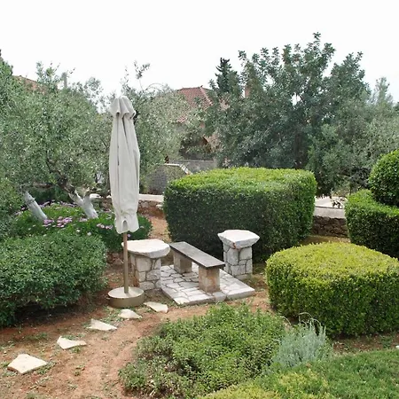 Panorama Villa's וילה Lévktron